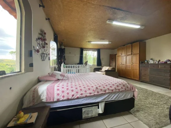 Imagem Chácara à venda na Colônia Rodrigo Silva, apenas a 17 minutos de Barbacena