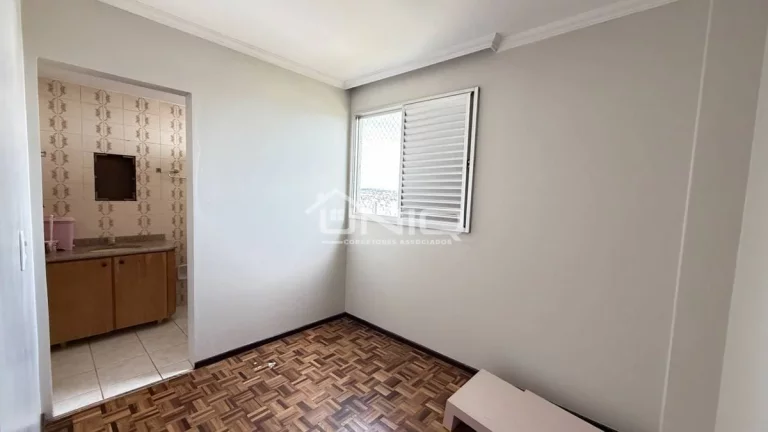 Imagem Apartamento Suite + 2 Dormitórios - Ed Cesira - Pinheiros