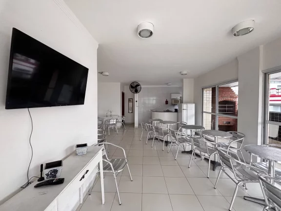 Imagem Lindo Apartamento com dois dormitórios na Guilhermina - Praia Grande.