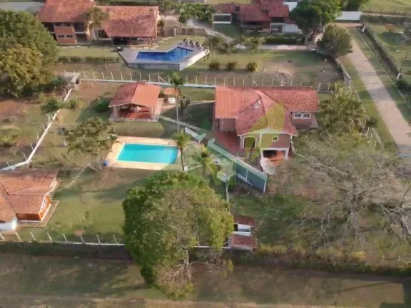 Imagem Chácara no condomínio Horto Ivan em Atibaia - SP