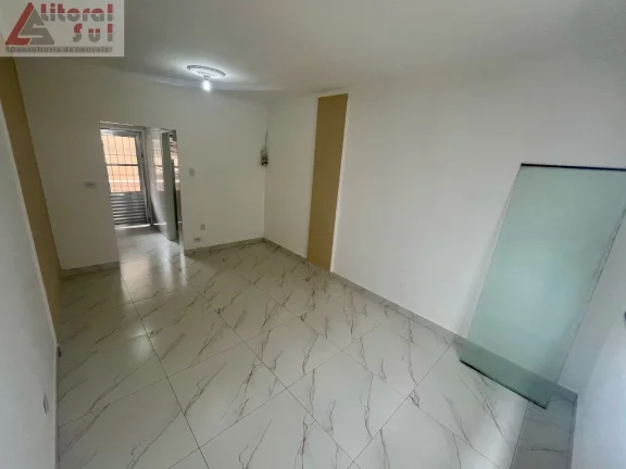 Imagem Kitão à venda em Praia Grande-SP, Boqueirão - 1 quarto, 1 banheiro, 1 vaga de garagem, 33,00 m² de área.