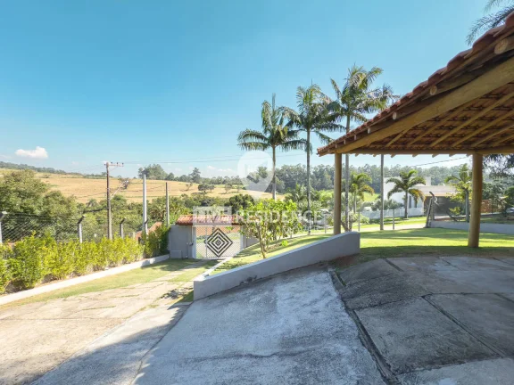 Imagem casa em condomínio com piscina Itatiba