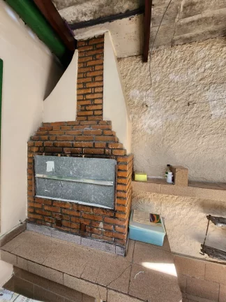 Imagem VENDO LINDO SOBRADO COM 03 DORMITÓRIOS NO RESIDENCIAL INGAI!