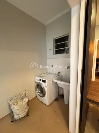 Imagem Linda casa no CondomÃ­nio Portal do JequitibÃ¡, em Valinhos/SP. 

Possui 300 mÂ² de terreno e 193 mÂ...