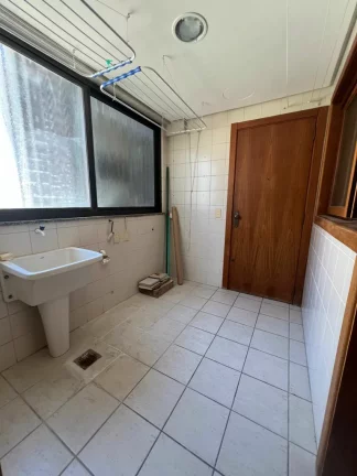 Imagem Apartamento à venda em Porto Alegre, Bela Vista, com 4 quartos, 211m2