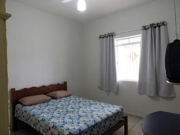 Imagem Casa a Venda em Guaratinguetá SP.