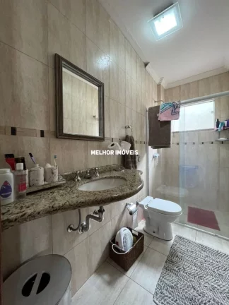 Imagem Casa com 05 dormitórios à venda, 492 m² - Praia dos Amores em Balneário Camboriú