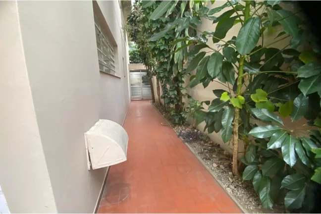 Imagem Sobrado, 152m², para locação residencial, na Vila Ipojuca