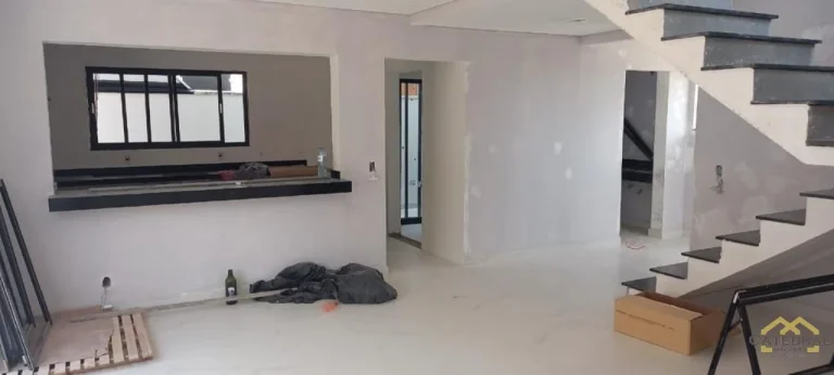 Imagem Casa à venda com 3 quartos, sendo uma suíte no Chacur, em Várzea Paulista - SP.