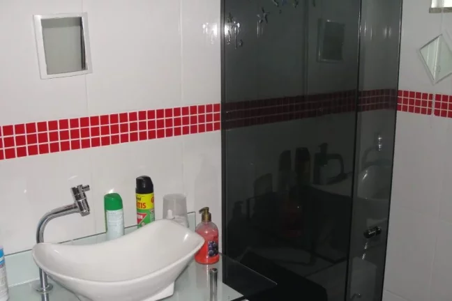 Imagem Sobrado com 4 dormitórios à venda, 250 m² por R$ 1.250.000,00 - Chácara Faggion - Suzano/SP