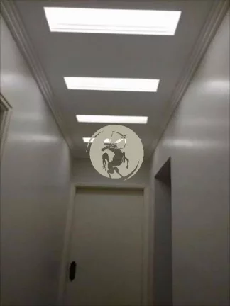 Imagem GARAGEM FECHADA. DOIS DORMITÓRIOS, SENDO UM COM SUÍTE. QUARTO DE EMPREGADA TOTALMENTE REFORMADO E ...