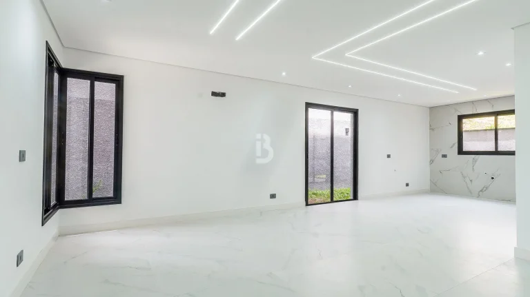 Imagem Casa em Condomínio em Santa Cândida, Curitiba/PR