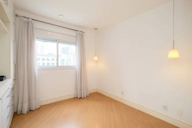 Imagem Apartamento Vila Olímpia - 124M², 3 Dorms, 3 Suítes, 3 Vagas, Depósito.