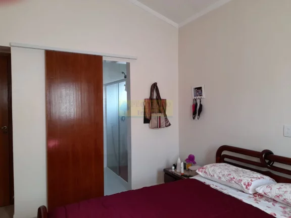 Imagem Casa Moderna com Edícula a Venda na Martim de Sá