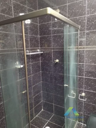 Imagem SANTO ANDRÉ Sobrado 198 metros, 3 dormitórios, 2 vagas com ótima localização e valor !!!