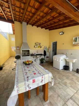 Imagem Casa á venda c/ 02 dormitórios sendo 01 suíte, Bairro Vila dos Ypês - Boituva/SP