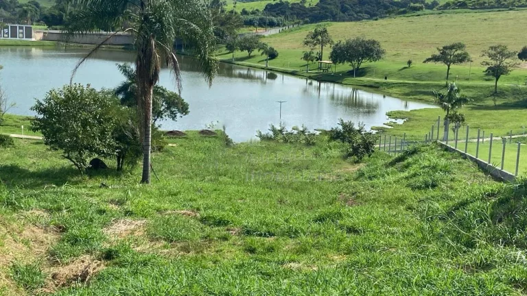 Imagem Terreno a venda no condomínio Terras da Fazenda Santana - Atibaia-SP