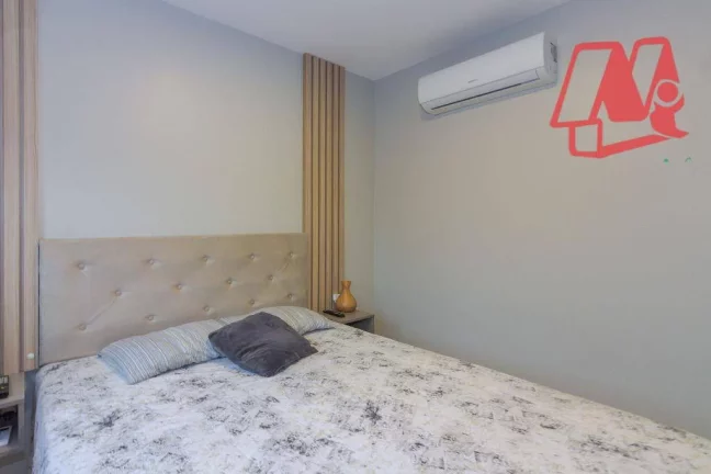 Imagem No bairro Farroupilha, 3 dormitórios, vaga e infraestrutura