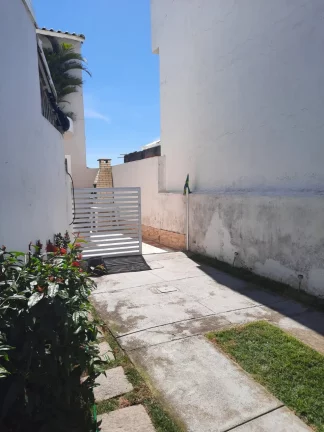 Imagem CASA RESIDENCIAL em Cabo Frio - RJ, Peró