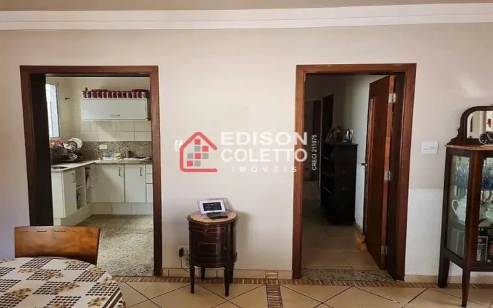 Imagem Pronto para Morar - Casa a venda com Espaço Gourmet e Piscina no Glebas Califórnia!
