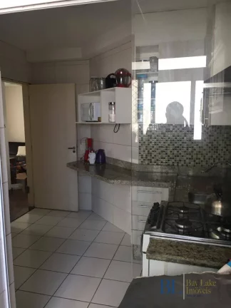 Imagem Vende Apartamento Na Rua Marina Crespi - Mooca -70M² - 3 Dorms 1 Suíte!