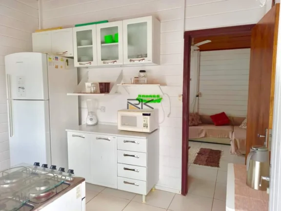 Imagem CASA A VENDA NAS TONINHAS COM 2 DORMITÓRIOS SENDO 1 SUÍTE,SALA DE ESTAR,COZINHA E 2 VAGAS DE GARAGEM