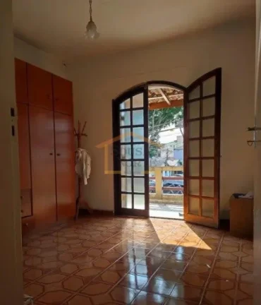 Imagem Sobrado 2 dormitórios, terraço, sala ampla, 2 banheiros, edícula, quintal, lavanderia, corredor l...