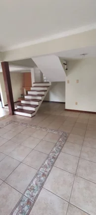 Imagem Triplex com 5 quartos, 338,77m2, à venda em Porto Alegre, Jardim Itu-Sabará