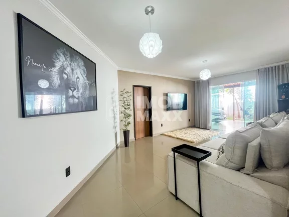 Imagem Casa à Venda em Taguatinga Sul, 300m², 3 Quartos, 2 Suítes SMT