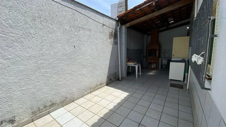 Imagem CASA COM 111.25 m² - AVIAÇÃO - PRAIA GRANDE SP