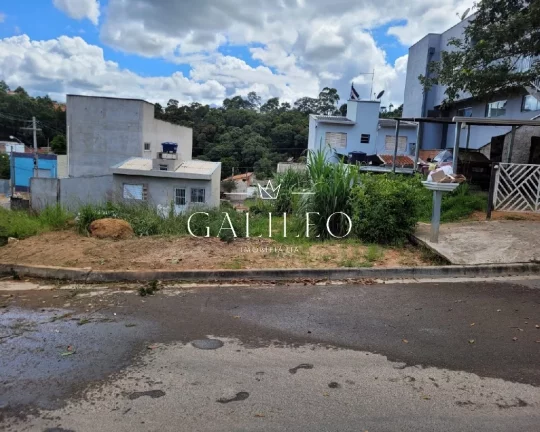 Imagem Vende-se terreno de 181 m² em Várzea Paulista SP