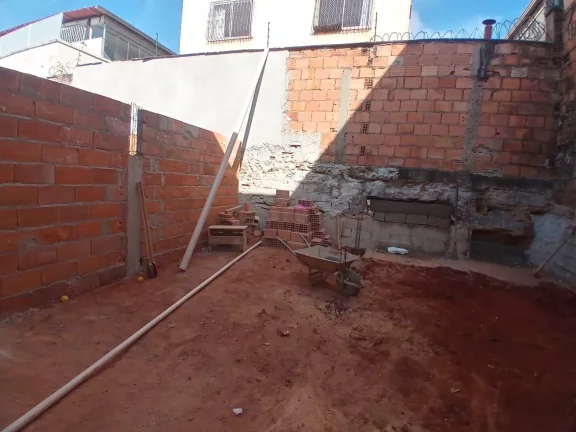 Imagem casa geminada 2 suítes 1 lavabo 2 vagas varanda