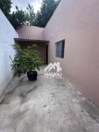 Imagem Casa duplex ampla e arejada com 2 kitnetes em Vila Garrido
