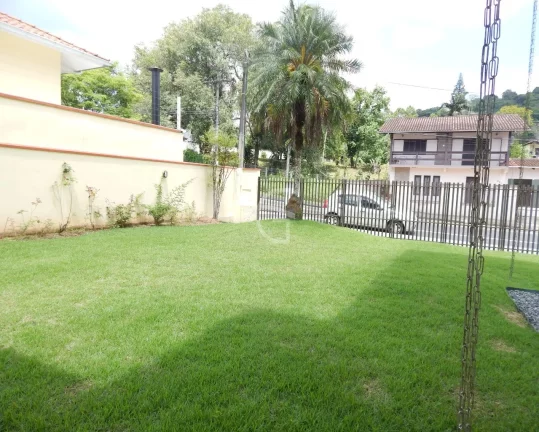 Imagem CASA NO AMÉRICA COM AMPLO TERRENO!