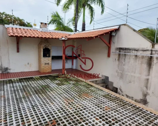 Imagem Casa à venda em Capim Macio com 4 quartos
