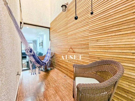 Imagem Casa com 3 suítes no Anália Franco