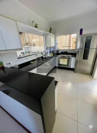 Imagem Casa para Venda em Ubatuba / SP no bairro Toninhas