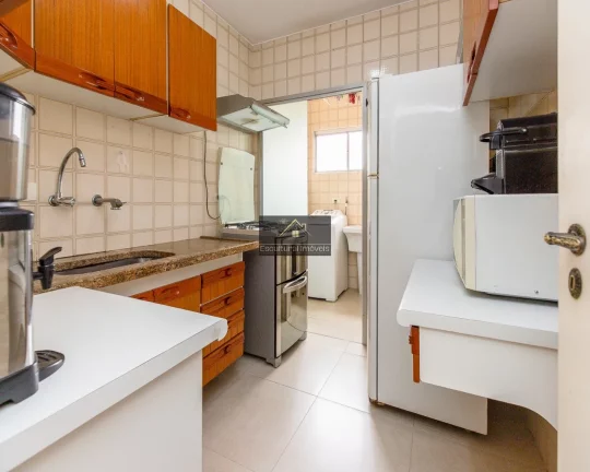 Imagem REGIÃO NOBRE BROOKLIN APARTAMENTO ESPAÇOSO 51,00 M 1 SUÍTE 1 VAGA SACADA PRECISA PEQUENA REFORMA COMÉRCIO VARIADO PRODUTOS SERVIÇOS PEQUENA CAMINHADA