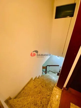 Imagem Sobrado à venda 4 Quartos, 3 Suites, 5 Vagas, Olímpico, São Caetano do Sul - SP