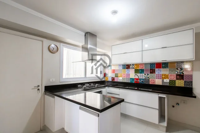 Imagem Apartamento reformado andar alto proximo metrô