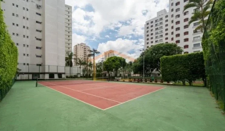 Imagem Apartamento 80m², totalmente reformado, porteira fechada, 2 dormitórios, sendo 1 suíte com banhei...