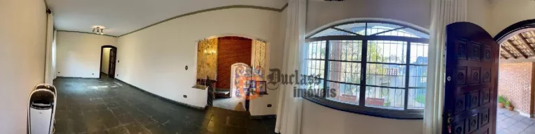 Imagem Casa com 3 dormitórios à venda, 300 m² por R$ 1.100.000 - Jardim Itaperi - Atibaia/SP