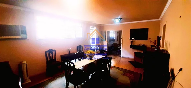 Imagem Casa Duplex com 2 salas, 3 Quartos, 1 suítes, copa cozinha, varanda, Anexo, 3 vagas à venda, 226 M², por R$ 850.000 - Grajaú - Rio de Janeiro/RJ.