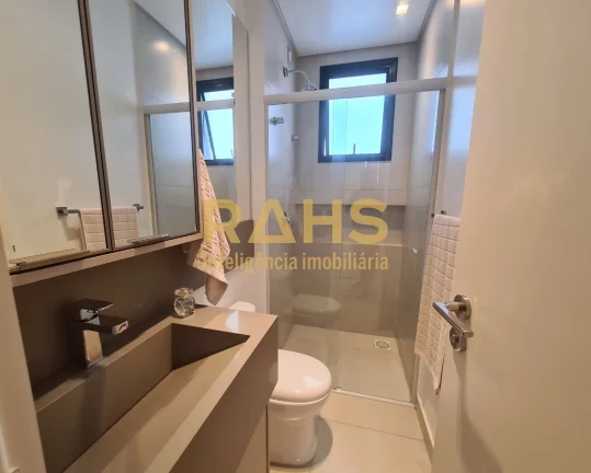 Imagem Lindo Apartamento Mobiliado no Bairro Atiradores Apartamento com 122m², 3 suítes, lavabo, sacada c...