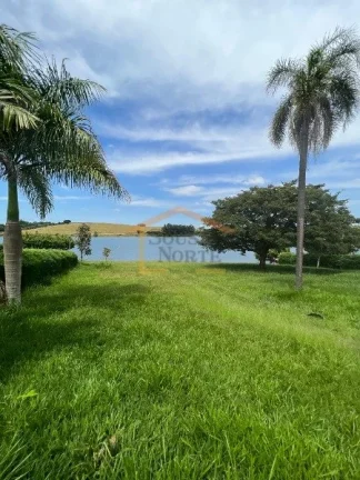 Imagem Terreno, Área total de 3.000m²
Medindo 16,00 metros de frente; 116,00 metros do lado direito; 116,...