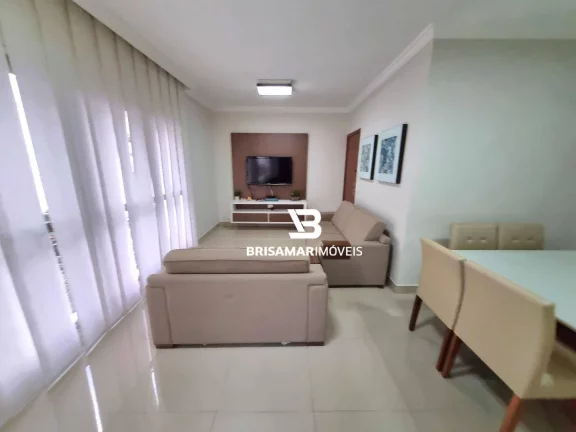 Imagem PITANGUEIRAS- LINDO APARTAMENTO TOTALMENTE REFORMADO E DECORADO , 02 VAGAS DE GARAGEM , UMA QUADRA MAR.