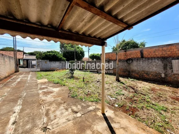 Imagem Casa à Venda no Dom Pedro II – Terreno Amplo de 250m², Ótima Localização e Possibilidade de Entrega Reformada em Londrina/PR!