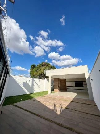 Imagem Casa pronta para morar à venda por R$ 389.000,00 - Parque União - Timon/MA
