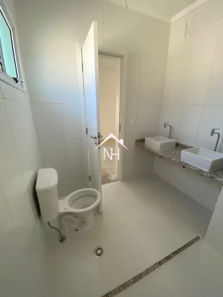 Imagem Casa em condomínio fechado com 3 suítes e 2 vagas na Granja Viana