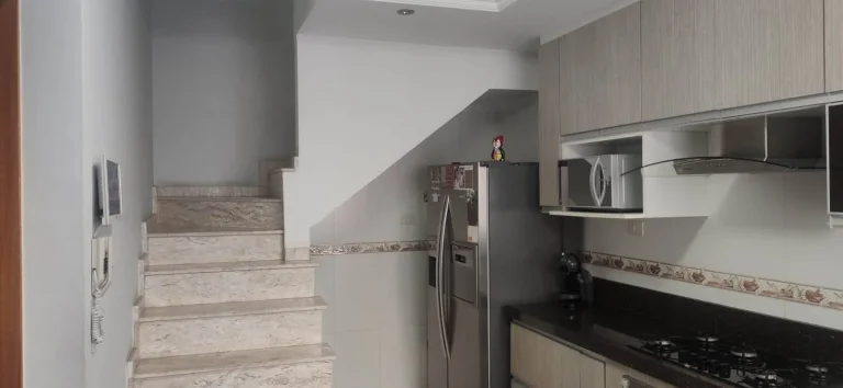 Imagem Cobertura sem Condominio Duplex Area Gurmet, 176m²2 vagas de Garagens